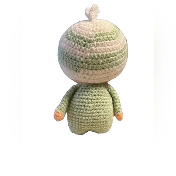 Handmade Crochet Knitted Baby with Bonnet Green And White - Picture 3 of 5